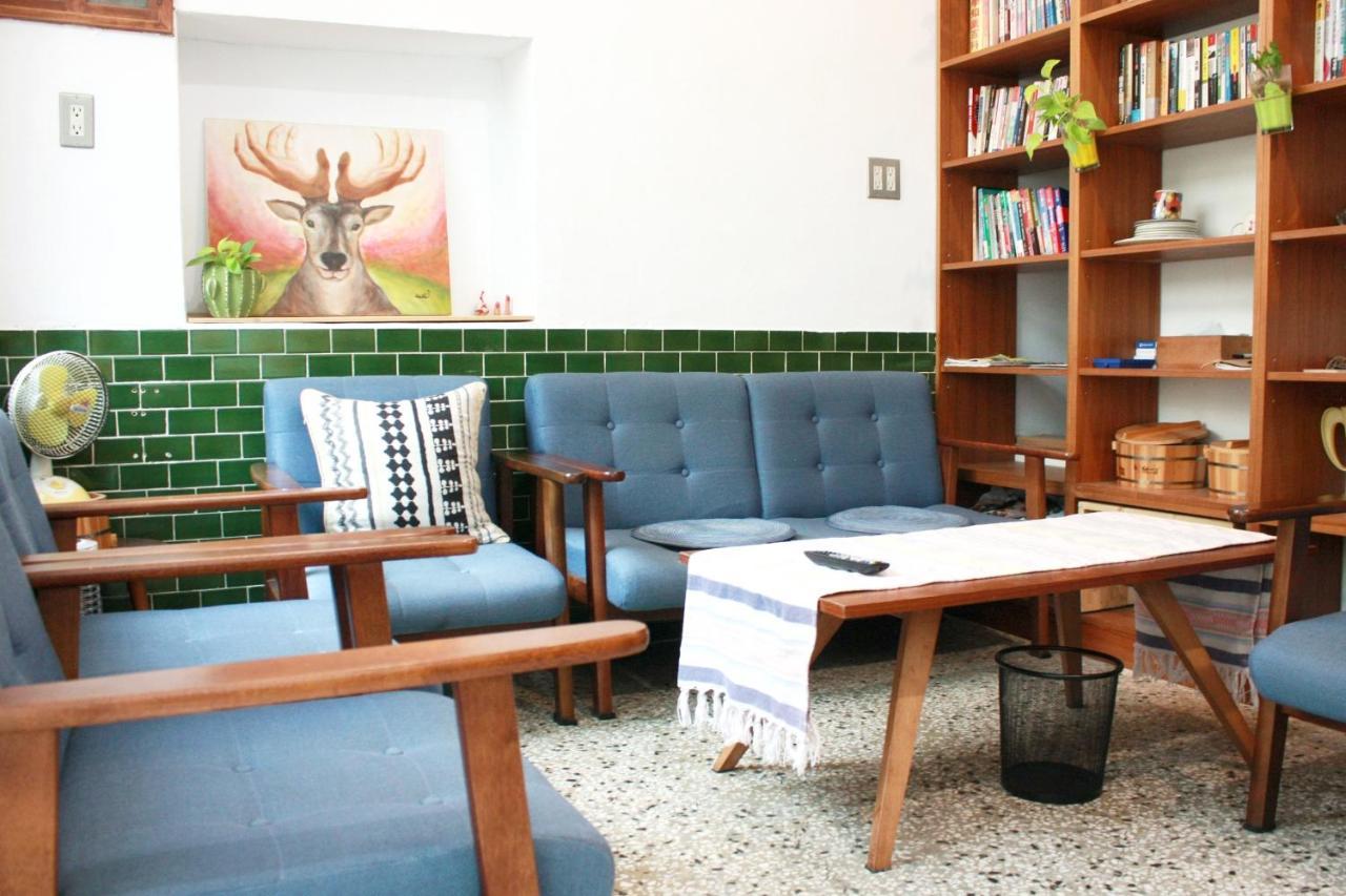 Villa Artfull House à Tainan Extérieur photo